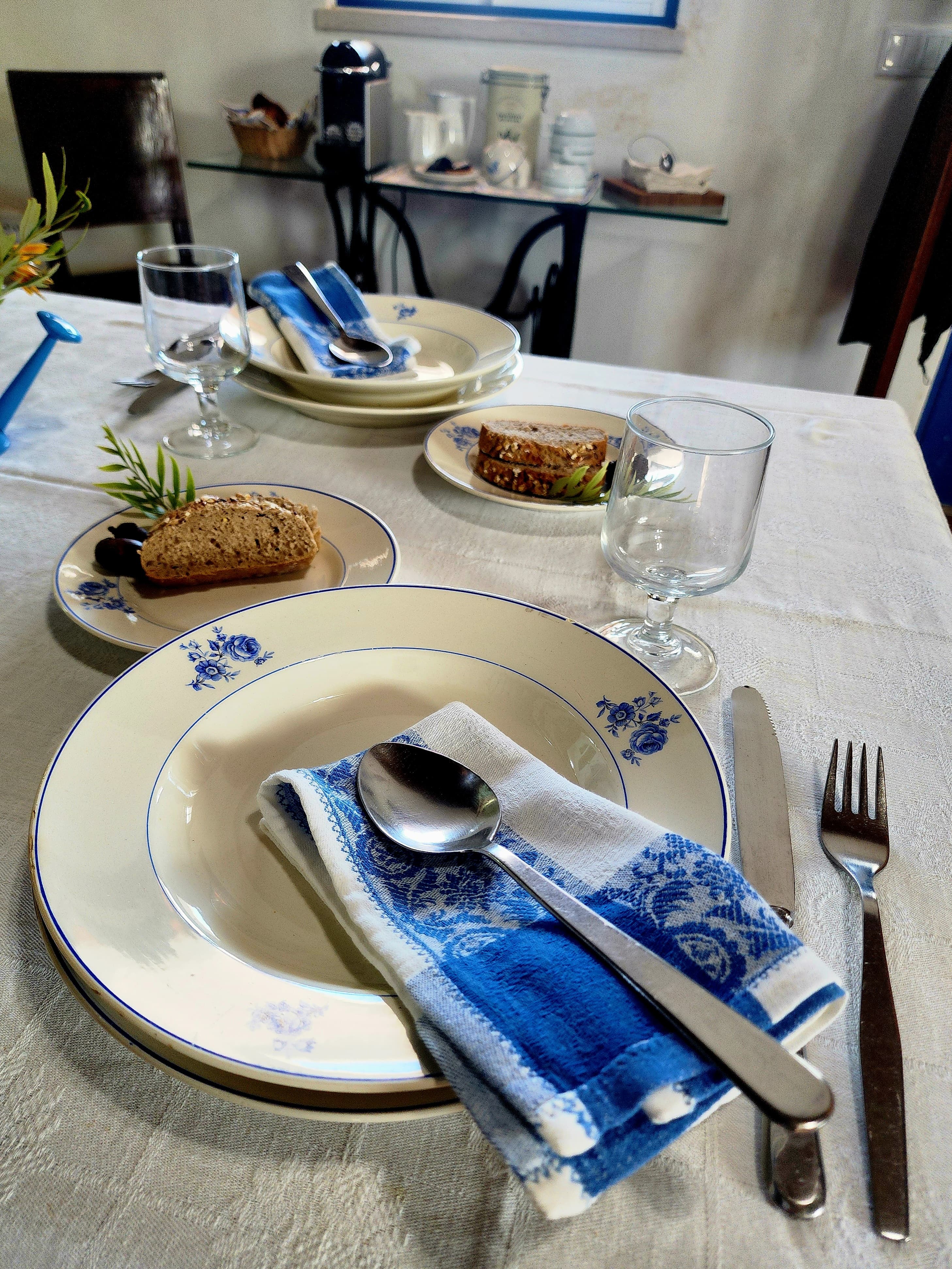 Sala de jantar — pormenor da mesa